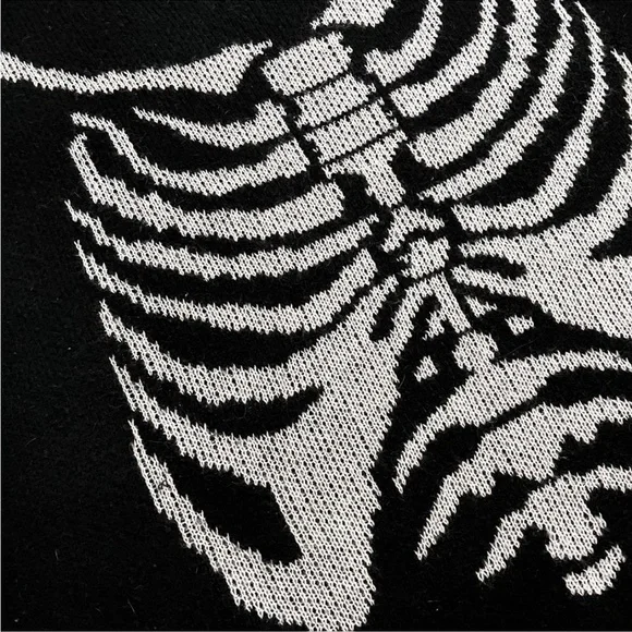 5/$25 - Boxy Fit Skeleton Sweater - Picture 2 of 2
